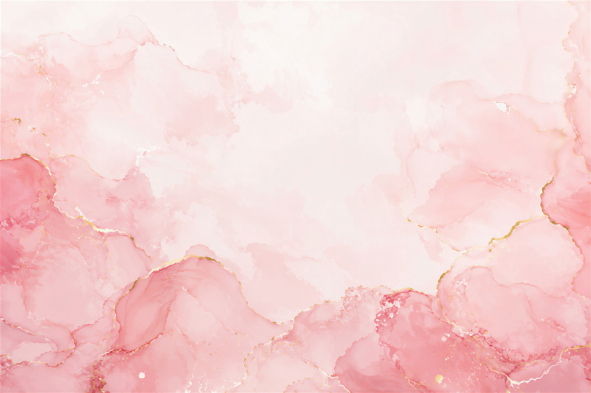 Papier peint marbre rose avec accents dorés