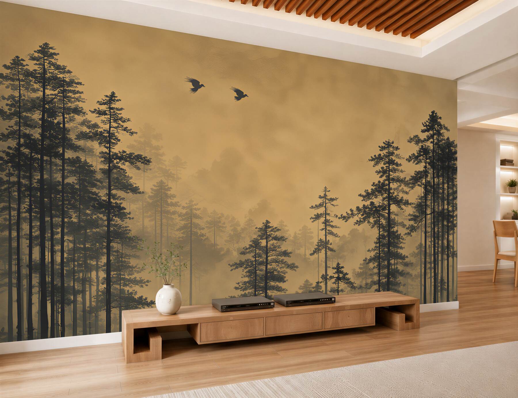 Papier peint forêt de pins brumeuse avec des oiseaux dans des tons chauds de beige