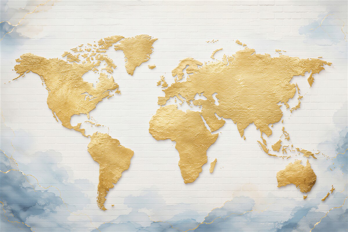 Papier peint carte du monde dorée sur brique blanche élégante