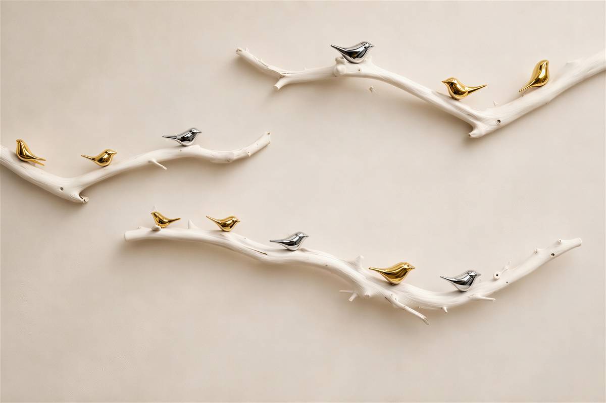 Papier peint oiseaux dorés et argentés sur des branches minimalistes 3D