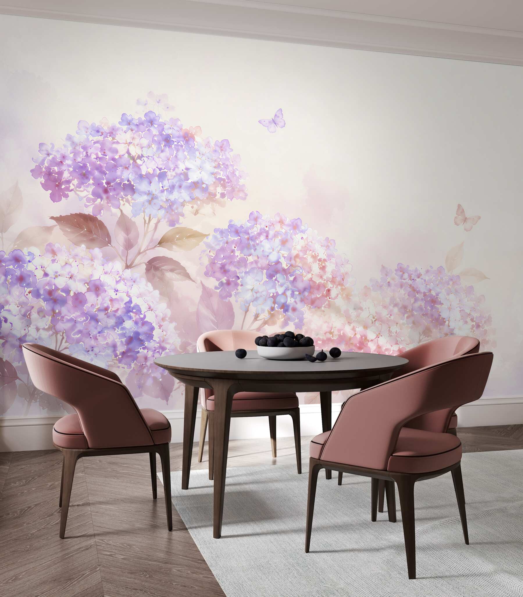 Papier peint hortensias pastel violet-rose avec des papillons pour un intérieur romantique