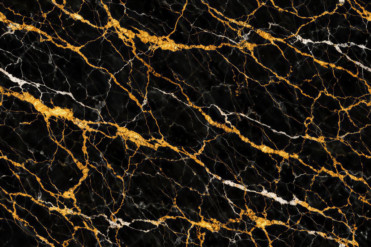 Papier peint marbre noir avec des veines dorées