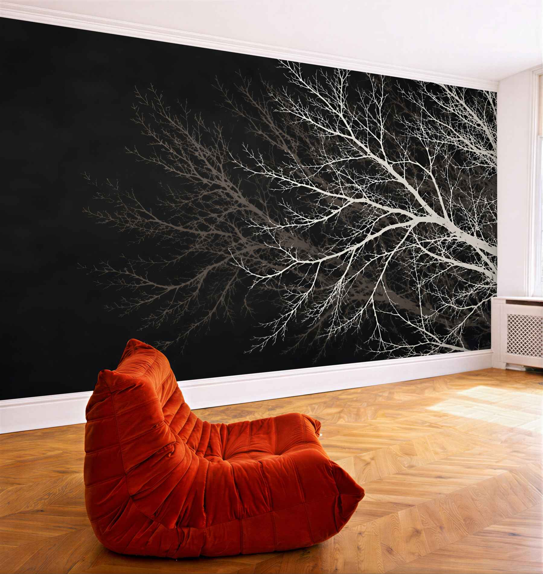 Papier peint branches d'arbres blanches sur fond de ciel subtil et calme